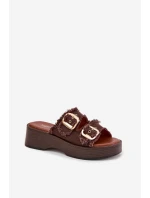 Dámské pantofle na platformě se zlatými sponami čokoládové Renelisse