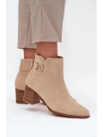 Zateplené dámské kotníkové boty na podpatku se zlatým detailem béžové Renora Zateplené dámské kotníkové boty na podpatku se zlatým detailem béžové Renora