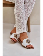 Kožené Pantofle S Dekorací Na Plochém Podpatku Bílé Lewski 3047/O