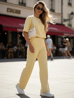 Dámská tepláková souprava s krátkým rukávem žlutá FashionStreet AY1167