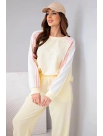 Dámský máslový komplet s lampasem a nápletem žlutý