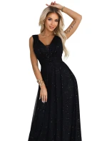 637-2 Večerní dlouhé šaty s brokátovým akcentem a hlubokým výstřihem - černé