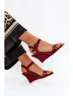 Lakované Dámské Sandály Na Klínu Bordové Vliraya