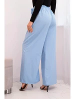 Dámské elegantní kalhoty s širokou nohavicí a ozdobným květem modré