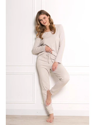 Pyžamo Leveza 1813 Yuki, dlouhé rukávy, velikosti S–XL Pyžamo Leveza 1813 Yuki, dlouhé rukávy, velikosti S–XL
