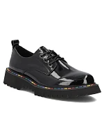 Dámské lakované černé kožené polobotky Filippo DP8341