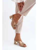 Elegantní dámské sandály na podpatku Laura Messi 2771 zlaté