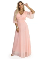 654-4 Dlouhé třpytivé plus size šaty s výstřihem a průhlednými rukávy - broskvová barva