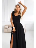 643-2 Elegantní večerní maxi šaty s rozparkem a růžemi - klasické černé 643-2 Elegantní večerní maxi šaty s rozparkem a růžemi - klasické černé