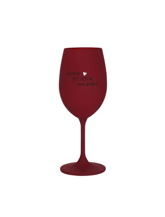 PROTOŽE BÝT ÚČETNÍ NENÍ PRDEL - bordo sklenice na víno 350 ml
