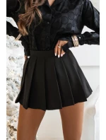 Kraťasy s sukňovou dolní částí model 221446 LaBalancia Kraťasy s sukňovou dolní částí model 221446 LaBalancia