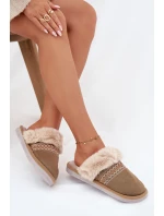 Dámské pantofle s kožešinou a výšivkou zelené Devianne