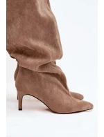 Dámské kozačky na jehlovém podpatku, vsuvné Mavilla – béžové