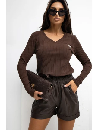 Halenka  model 221823 Rue Paris