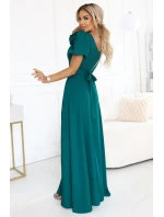 653-1 Elegantní dlouhé šaty s růží, páskem a vysokým rozparkem - lahvově zelené