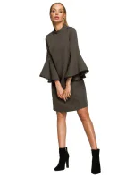 M698 Šaty áčkového střihu s andělskými rukávy - černé M698 Šaty áčkového střihu s andělskými rukávy - černé