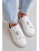 Nízké Tenisky Z Eko Kůže S Odznaky Bílo-Černé Cillione Nízké Tenisky Z Eko Kůže S Odznaky Bílo-Černé Cillione