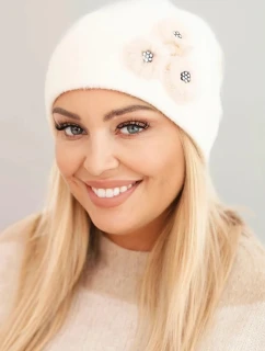 Dámská čepice s ozdobnými chlupatými květinami elegantní ecru
