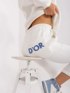 EM KMPL 802 set.97P ecru