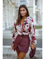 Kraťasy s sukňovou dolní částí model 219505 LaBalancia