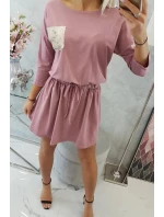 Šaty s flitrovou kapsou tmavě růžové