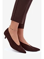 Kožené lodičky s kitten heel v čokoládové barvě Nuretta