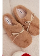 Dámské papuče s kožíškem a mašličkou – camel Minella