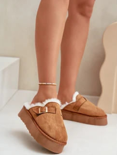 Dámské pantofle na silné podrážce s kožešinou a sponou Camel Linneola