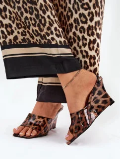 Pantofle BD121 leopard - Step in style