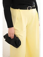 Dámské kalhoty Plus Size se širokou nohavicí a páskem žluté