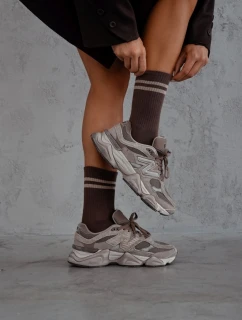 Dámské ponožky Dva tenké pruhy hnědé