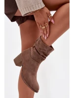 Dámské kotníkové boty s nařasením na podpatku S.Barski HY52-516 hnědé