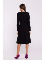 S378 Rozšířené šaty s páskem - černé S378 Rozšířené šaty s páskem - černé
