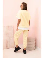 Dámská máslová souprava s krátkým rukávem a kalhotami žlutý