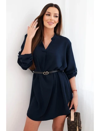 Šaty s delší zadní částí a páskem modrá