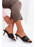 Dámské lodičky na jehlovém podpatku s páskem a zlatým sponou Černé Jelira