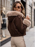 Krátká dámská bunda s odnímatelnou kožešinou, hnědá, FashionStreet TY5836 Krátká dámská bunda s odnímatelnou kožešinou, hnědá, FashionStreet TY5836