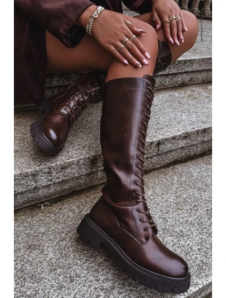 Dámské zateplené šněrovací kozačky Meliora – čokoládové, eko semiš