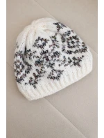 Dámská zimní čepice s barevnými vzory a silným nápletem K353 bílá+grafitová