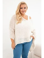 Dámský svetr oversized se vzorem a výstřihem do V a delším zadním dílem béžový