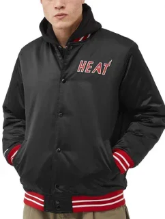 Mitchell & Ness NBA Heavyweight Satin Jacket Miami Heat M OJBF3413-MHEYYPPPBLCK pánské provedení
