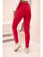 Dámské bavlněné cargo kalhoty s kapsami a řetízkem béžové Dámské bavlněné cargo kalhoty s kapsami a řetízkem béžové