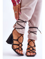 Kožené sandály na podpatku Černe Amare