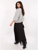 Černá saténová sukně s krajkovým lemováním (4213)