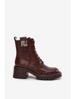 Dámské kožené workery na podpatku s ozdobným detailem Artiker – hnědé