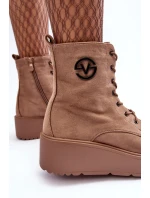 Zamszowe Botky Pracovníky Na Masivní Platformě Koturnie Bežové Lavica