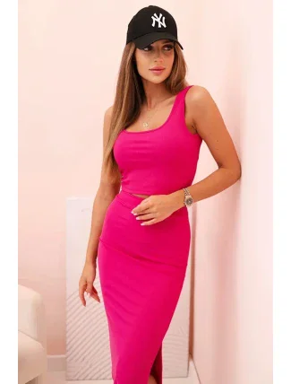 Dámský top a vroubkovaný sukně fuchsie