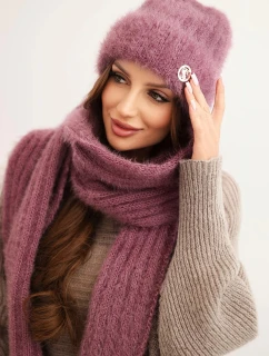 Dámský komplet čepice a dlouhého šály z měkké příze tmavě růžový