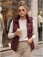 Dámská prošívaná vesta s kapucí, bordová, FashionStreet TY5974 Dámská prošívaná vesta s kapucí, bordová, FashionStreet TY5974