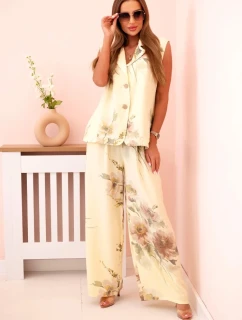 Dámský komplet z viskózy, vestu a kalhoty květinové žlutý